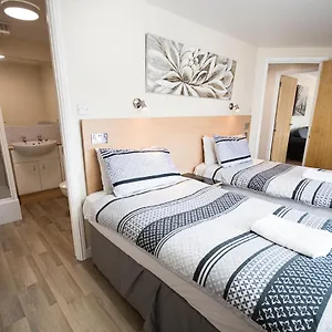 Apartment Lochend Serviced, EDI
