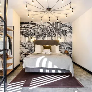 The Brewers Contemporary Apart-hotel