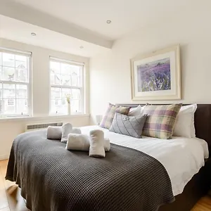 The Lady Stair's - Royal Mile Apartment